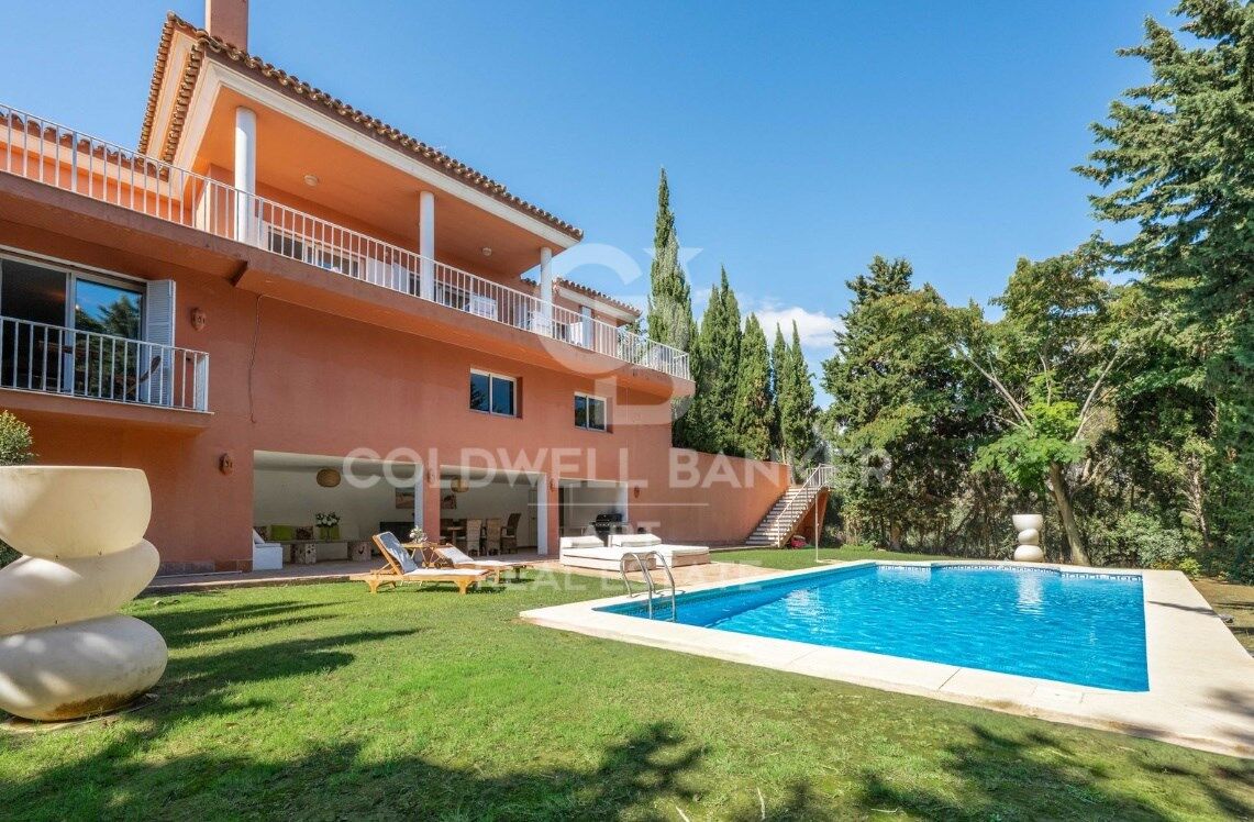 Villa i Sotogrande, Cadiz, Spanien 5 sovrum, 509 kvm. Nr. 157345