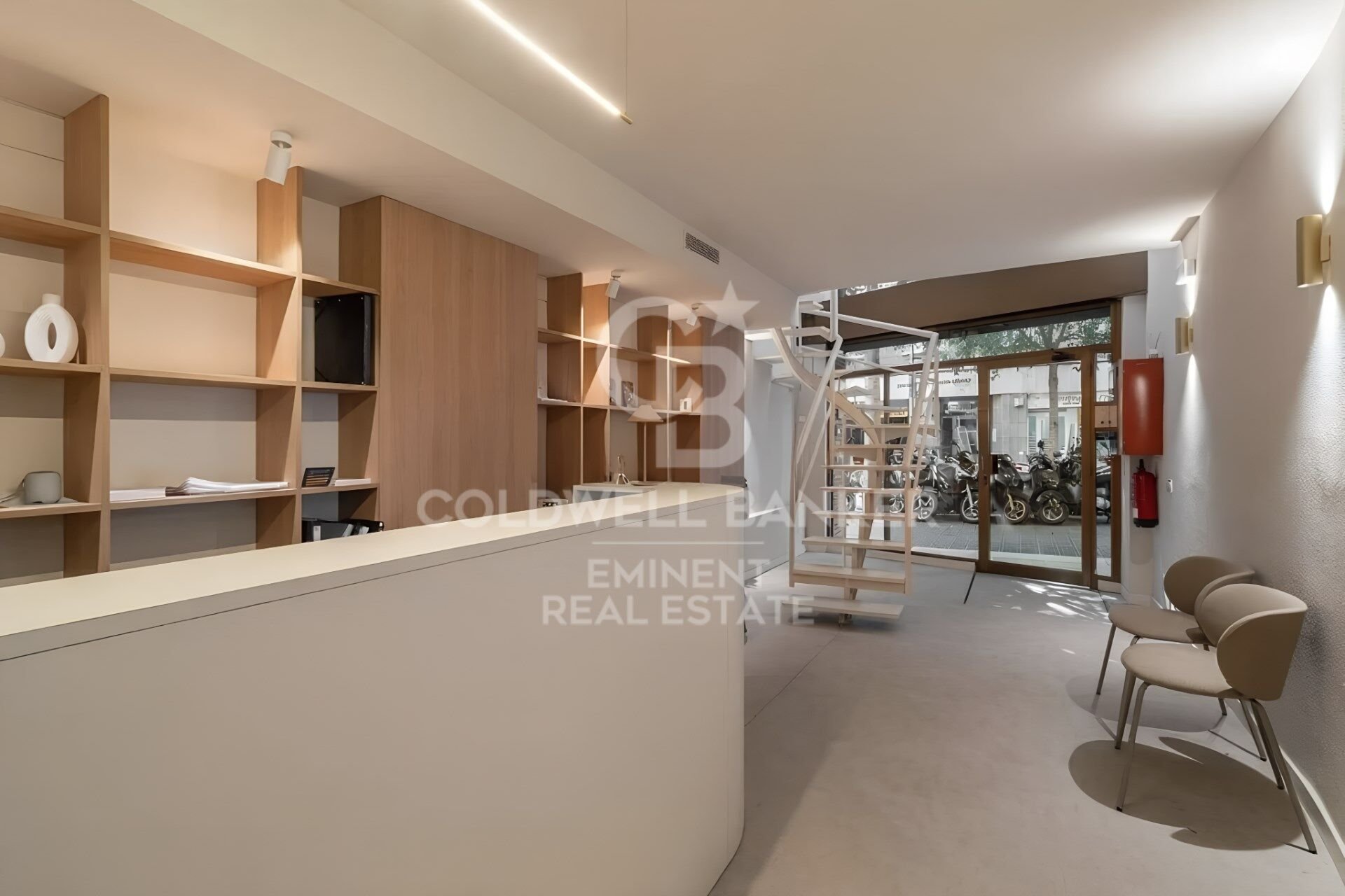 Proprietà commerciale a Barcelona, Spagna 292 mq. N° 157346