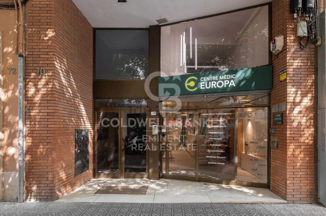 Proprietà commerciale a Barcelona, Spagna 292 mq. N° 157346
