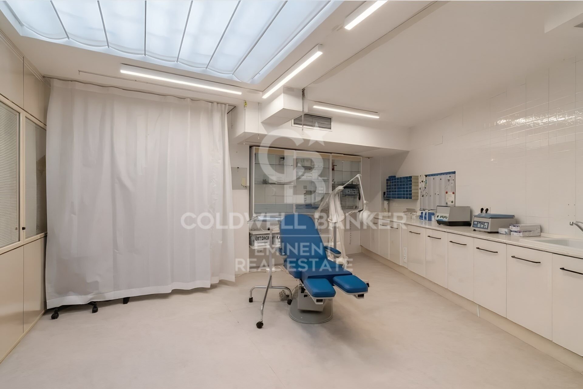 Proprietà commerciale a Barcelona, Spagna 292 mq. N° 157346