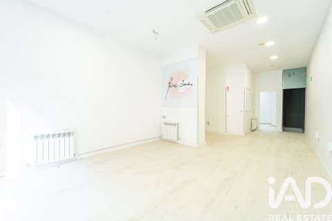 Gewerbeimmobilien in Madrid, Spanien 188 m2 Nr. 188181