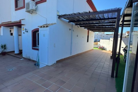 Casa adosada en Ayamonte, Huelva, España 210 m2 No. 188178