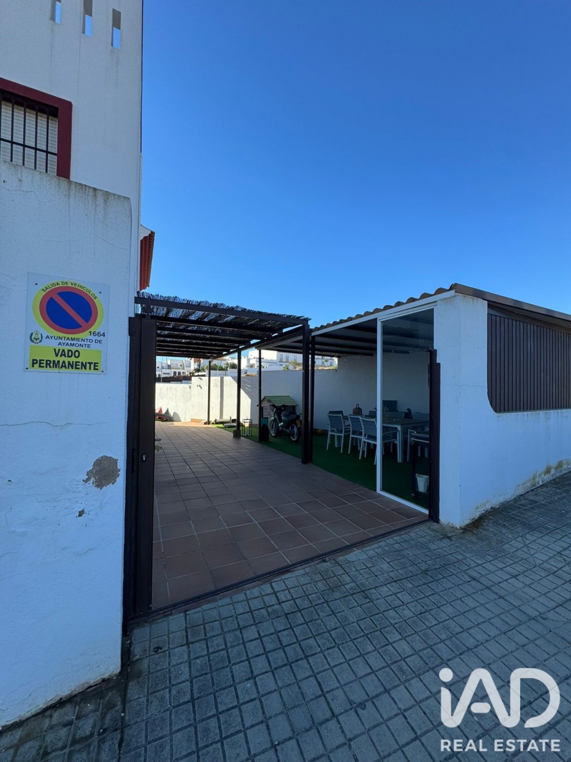Kaupunkipientalo Ayamonte, Huelva, Espanja 210 m2 No. 188178
