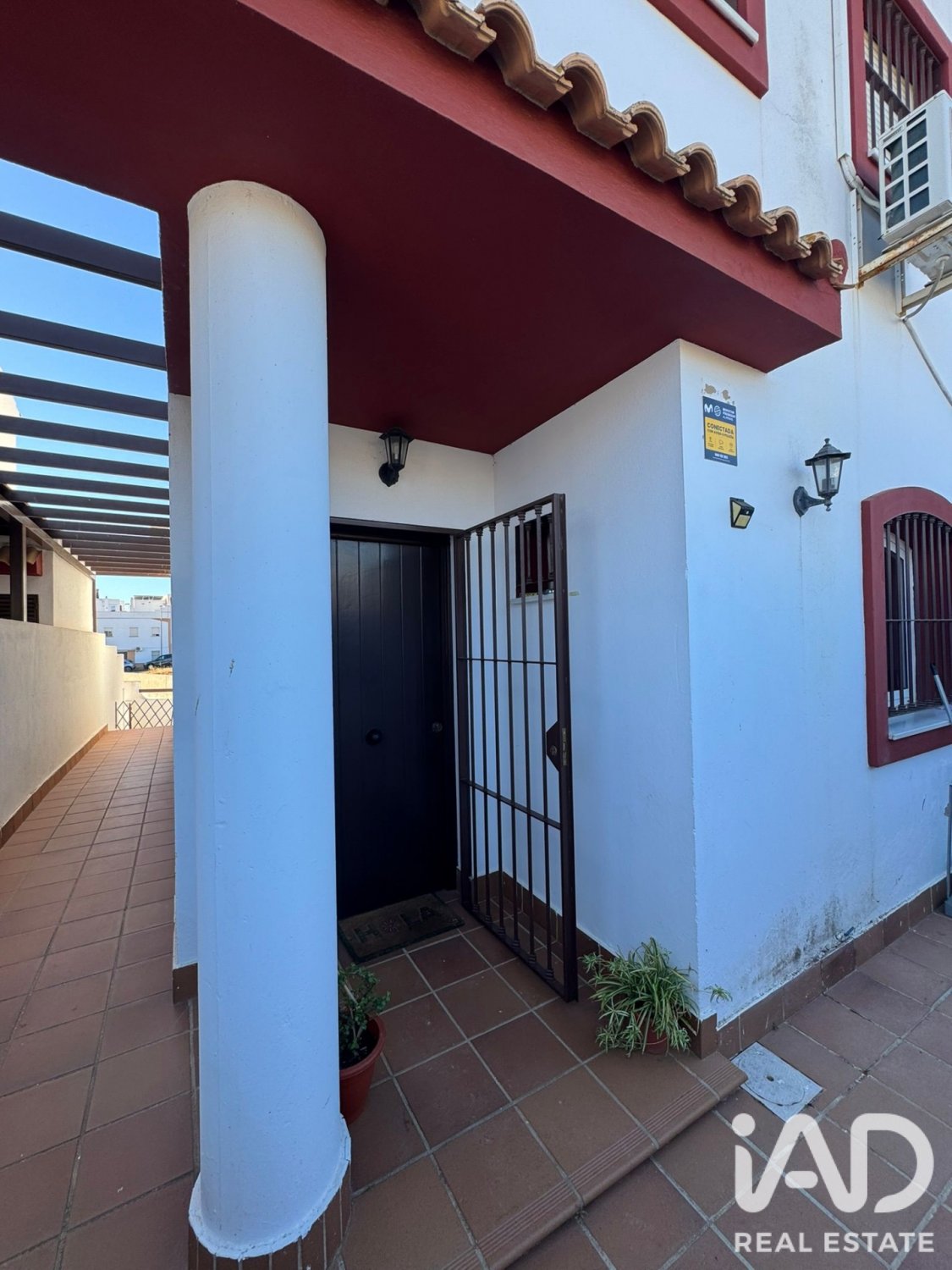 Kaupunkipientalo Ayamonte, Huelva, Espanja 210 m2 No. 188178