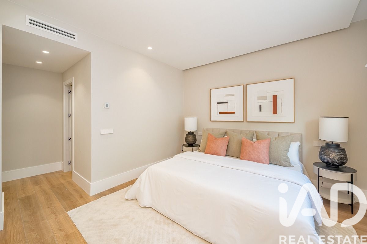 Huoneisto Madrid, Espanja 3 makuuhuonetta, 173 m2 No. 188184