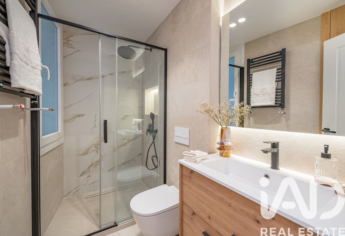 Huoneisto Madrid, Espanja 3 makuuhuonetta, 173 m2 No. 188184