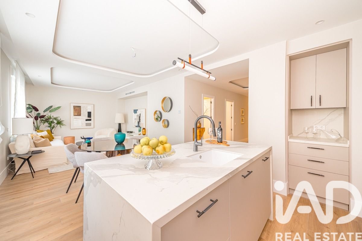 Huoneisto Madrid, Espanja 3 makuuhuonetta, 173 m2 No. 188184