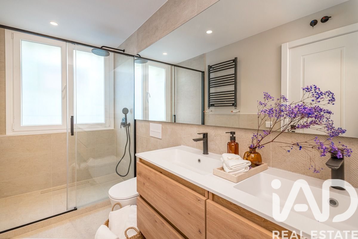 Huoneisto Madrid, Espanja 3 makuuhuonetta, 173 m2 No. 188184