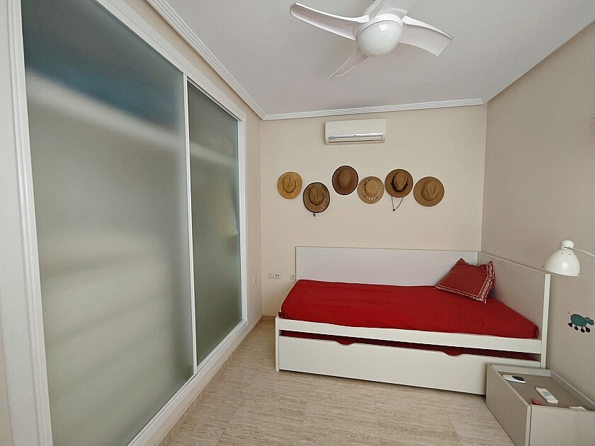 Villa in Torre de la Horadada, Alicante, Spanien 3 Schlafzimmer, 120 m2 Nr. 111209
