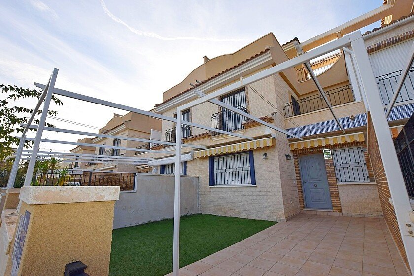 Villa in Torre de la Horadada, Alicante, Spanien 3 Schlafzimmer, 120 m2 Nr. 111209