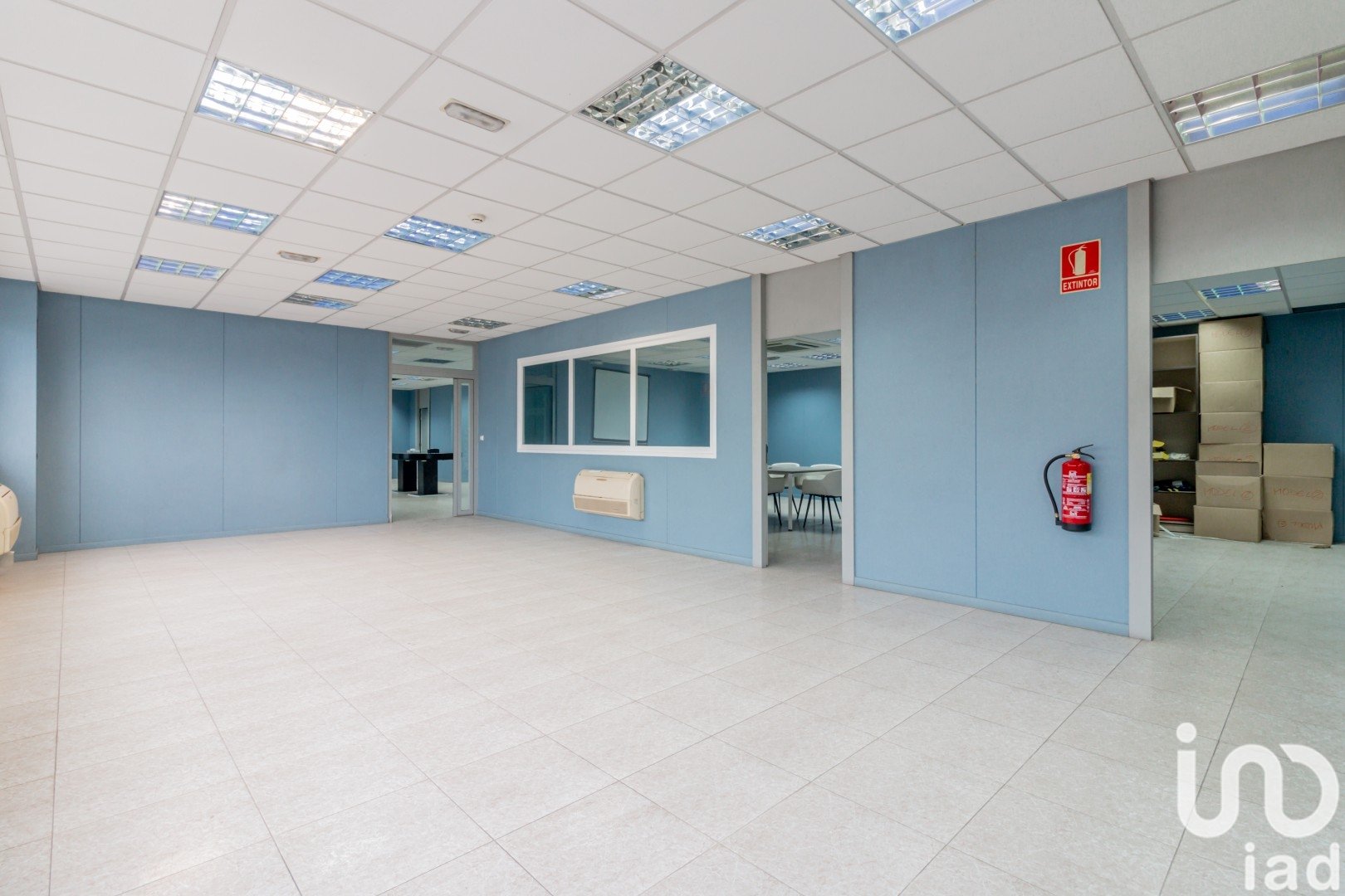 Commercial property à Leganes, Madrid, Espagne 3025 m2 No. 153343