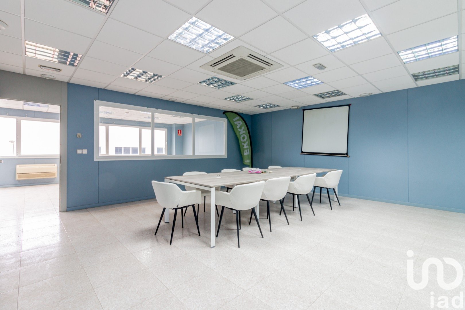 Commercial property à Leganes, Madrid, Espagne 3025 m2 No. 153343