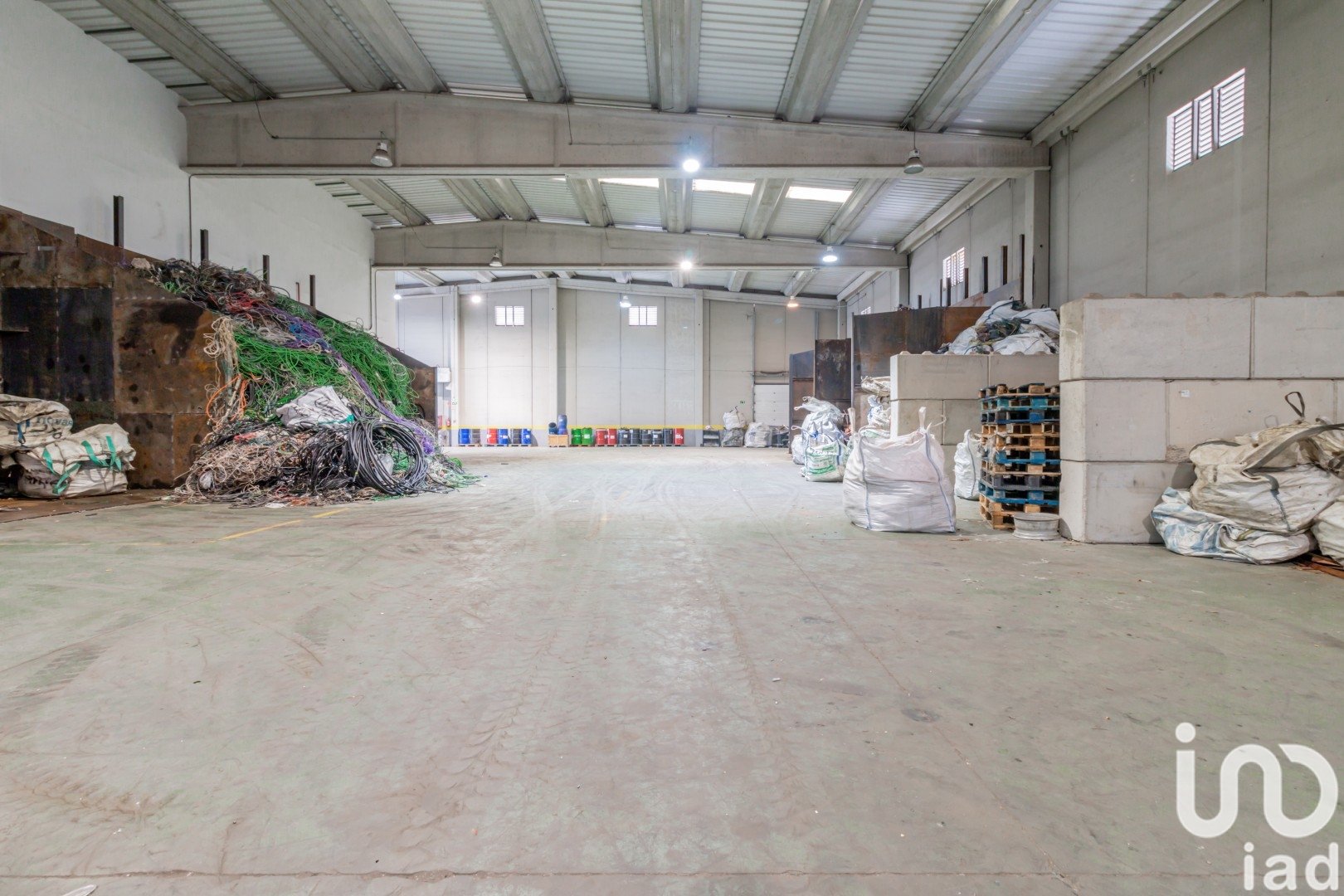 Commercial property à Leganes, Madrid, Espagne 3025 m2 No. 153343