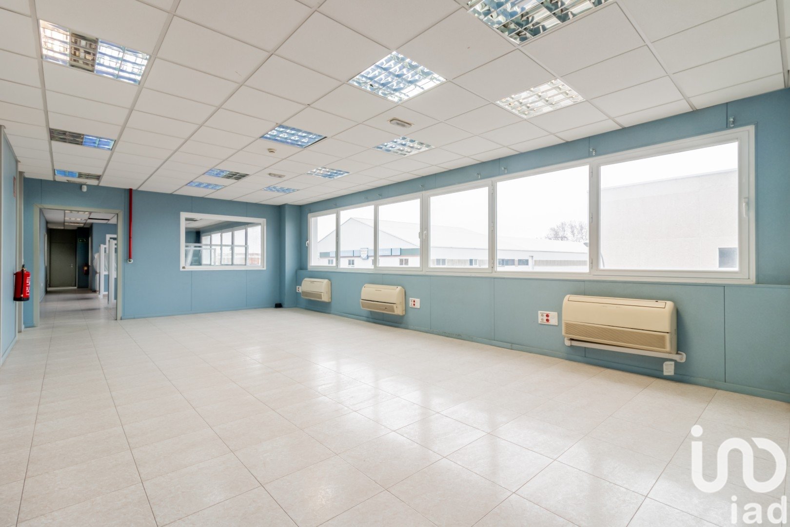 Commercial property à Leganes, Madrid, Espagne 3025 m2 No. 153343