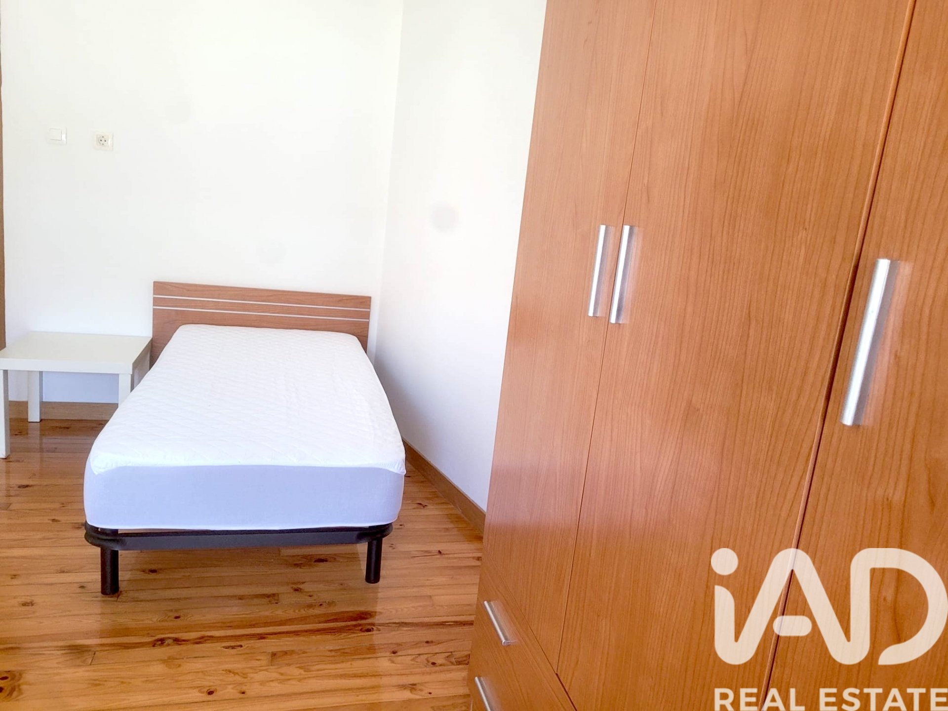 Apartamento en León, España 5 dormitorios, 148 m2 No. 153342