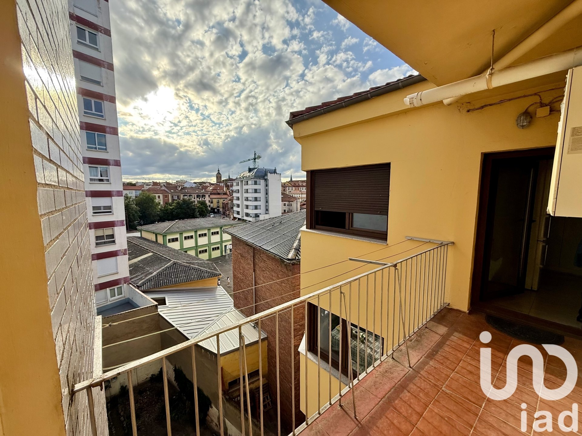 Apartamento en León, España 5 dormitorios, 148 m2 No. 153342