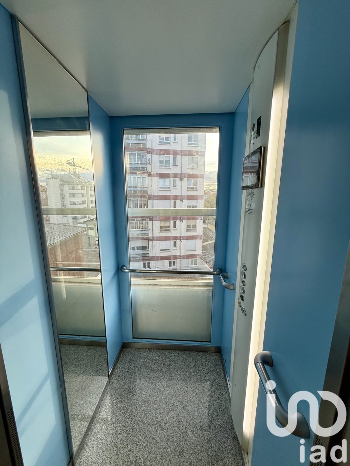 Apartamento en León, España 5 dormitorios, 148 m2 No. 153342