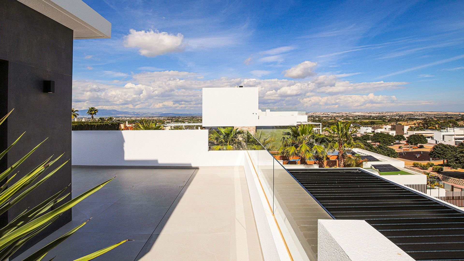 Villa a Ciudad Quesada, Alicante, Spagna 5 camere da letto, 248 mq. N° 192476