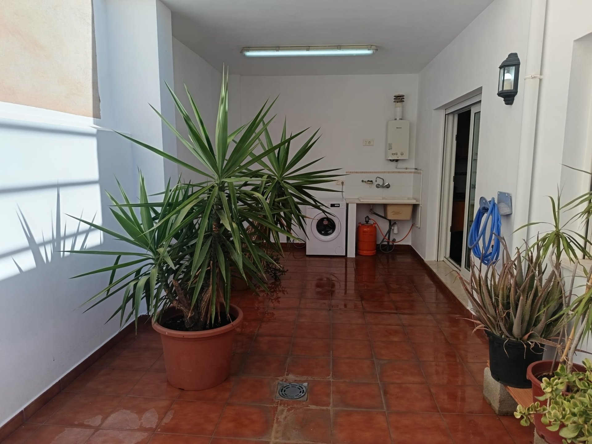 Villetta a schiera a Alicante, Spagna 3 camere da letto, 332 mq. N° 192470