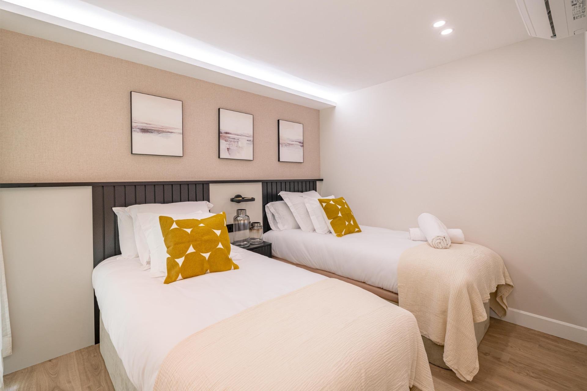 Apartament w Madrid, Hiszpania 2 sypialnie, 120 mkw. nr 165458