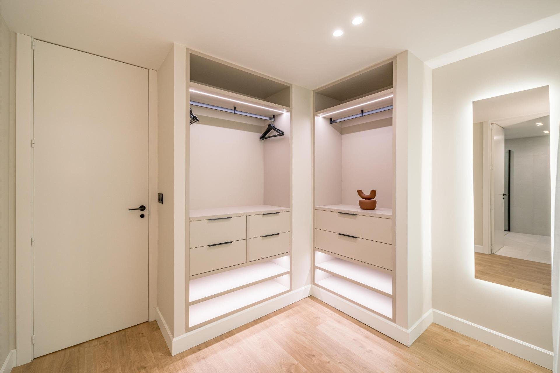 Apartament w Madrid, Hiszpania 2 sypialnie, 120 mkw. nr 165458