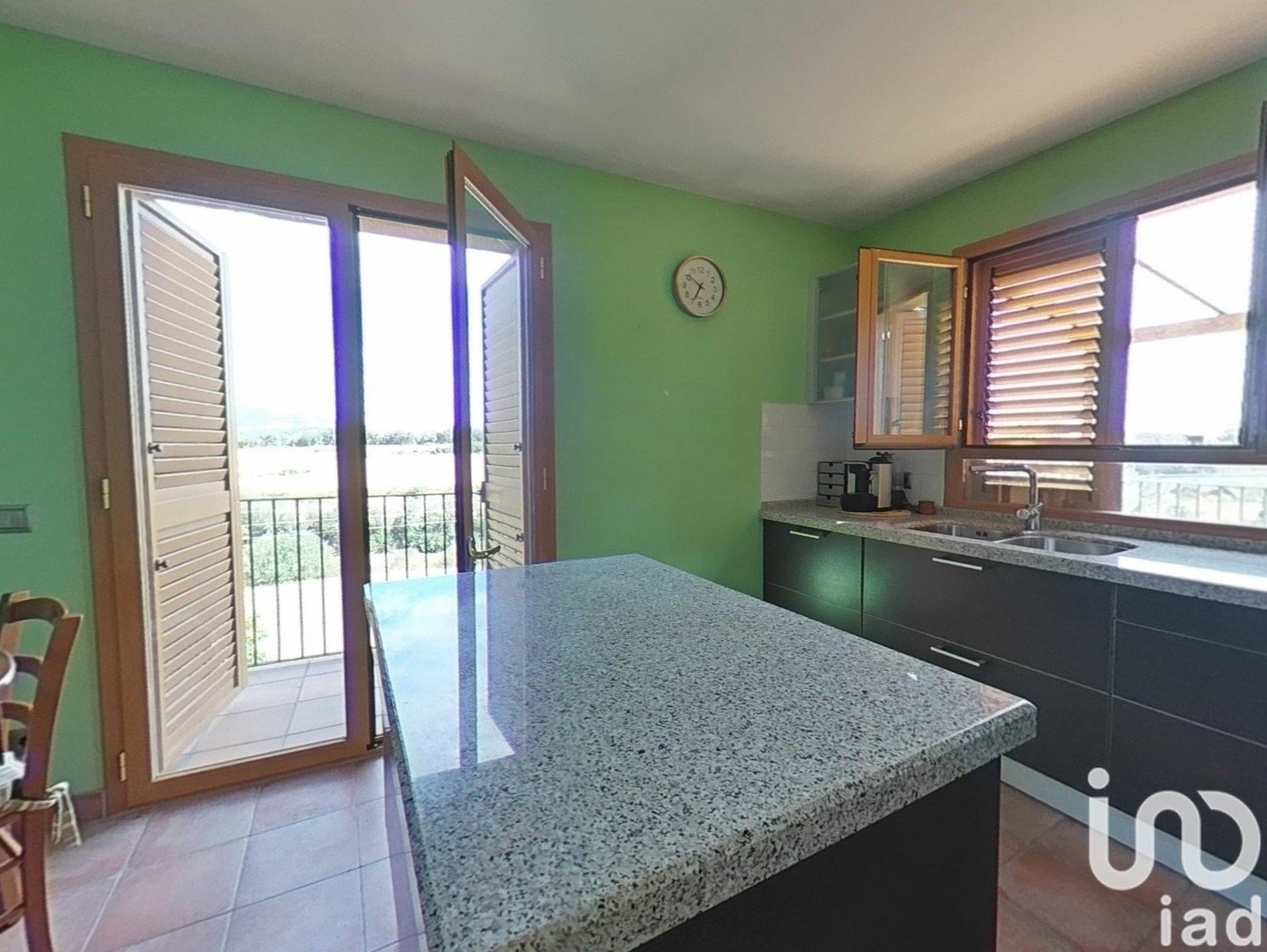 Māja Artesa de Segre, Lleida, Spānijā 5 istabas, 772 m2 Nr. 153948