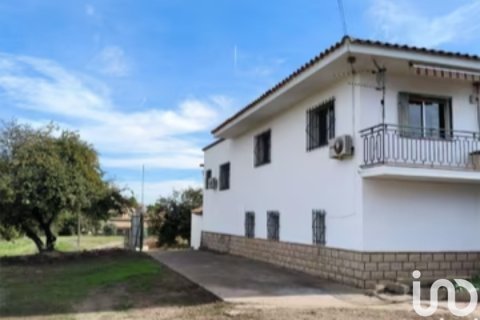 House à Lleida, Espagne 8 chambres, 413 m2 No. 153946