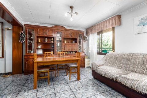 Dzīvoklis Parets del Vallès, Barcelona, Spānijā 3 istabas, 73 m2 Nr. 181312