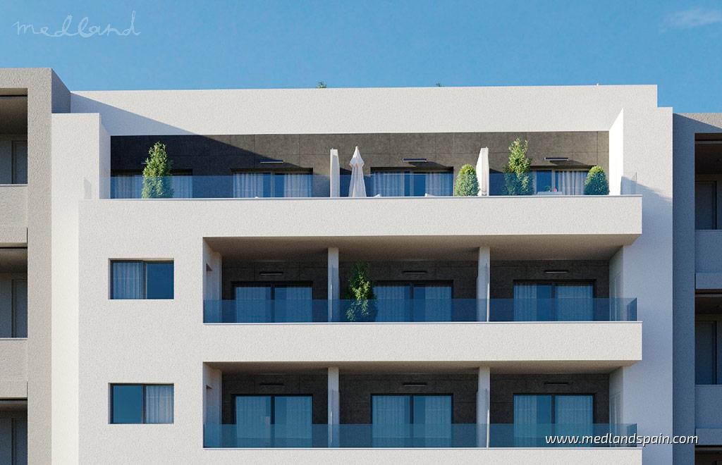 Apartamento en Torrevieja, Alicante, España 2 dormitorios, 85 m2 No. 182633