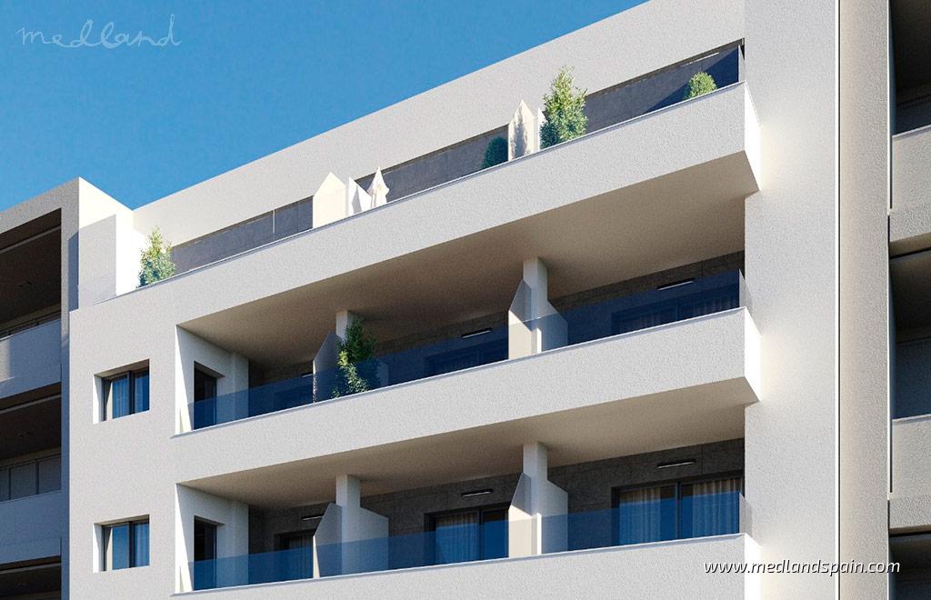 Apartamento en Torrevieja, Alicante, España 2 dormitorios, 85 m2 No. 182633
