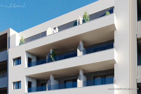 Apartamento en Torrevieja, Alicante, España 2 dormitorios, 85 m2 No. 182633