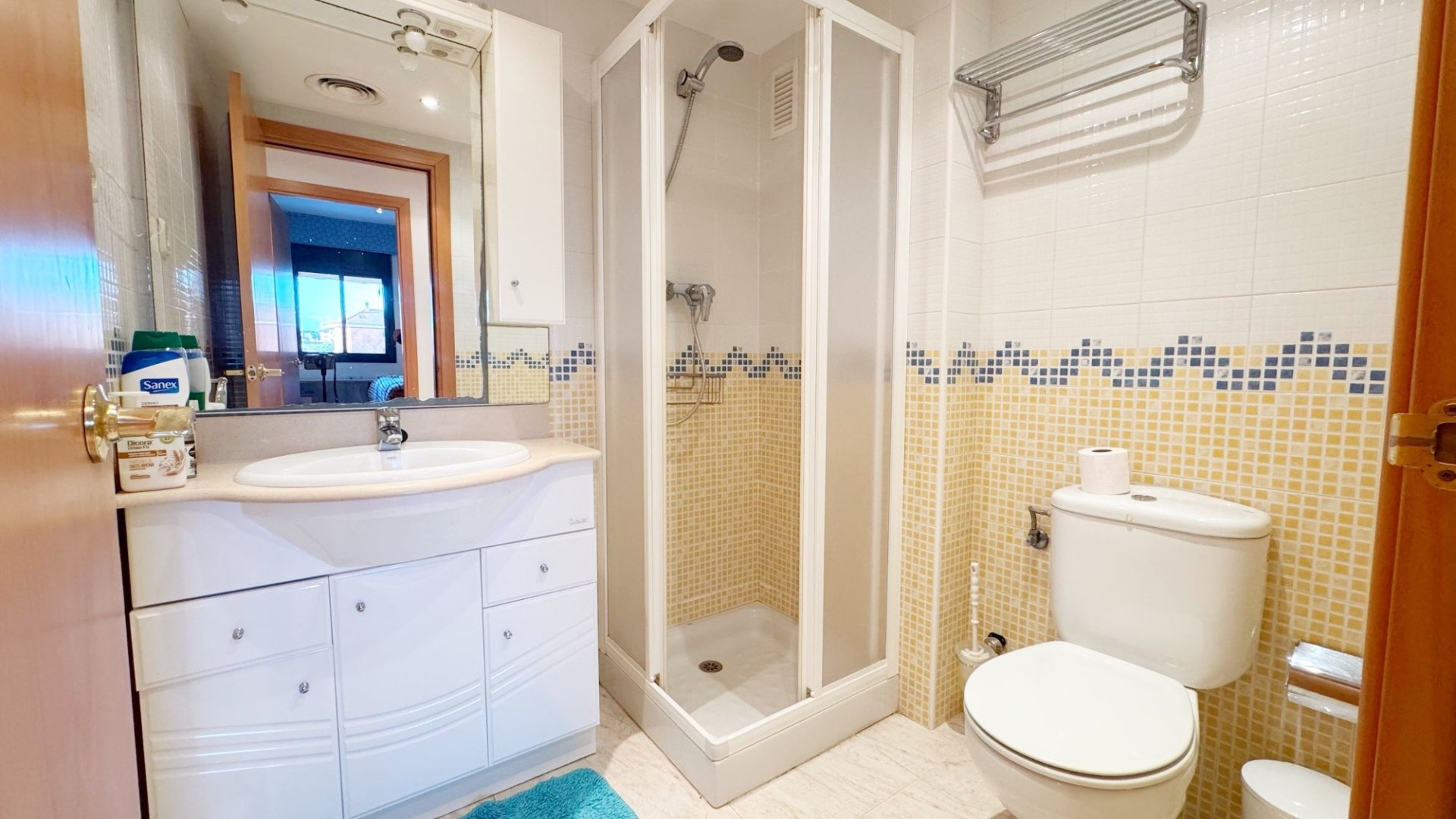 Apartment à Lloret de Mar, Girona, Espagne 3 chambres, 107 m2 No. 180551