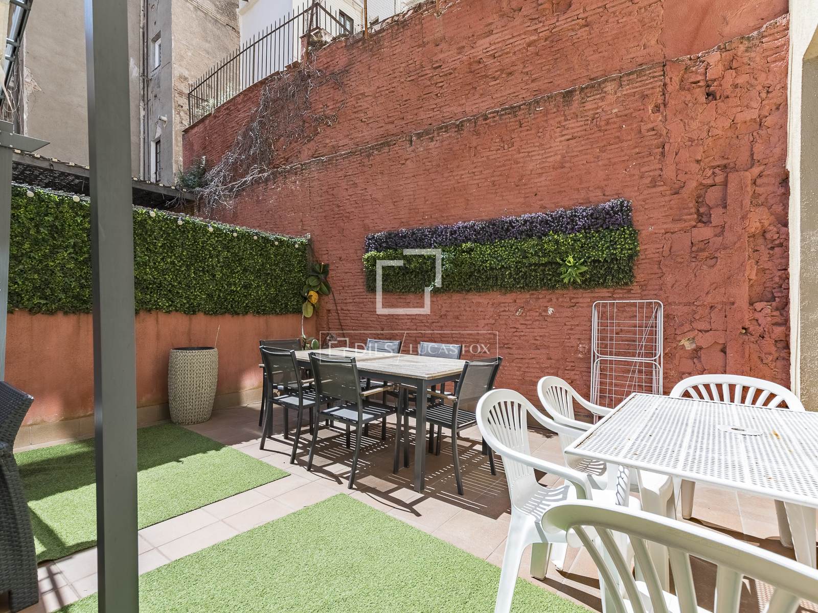 Huoneisto Barcelona, Espanja 2 makuuhuonetta, 75 m2 No. 166335