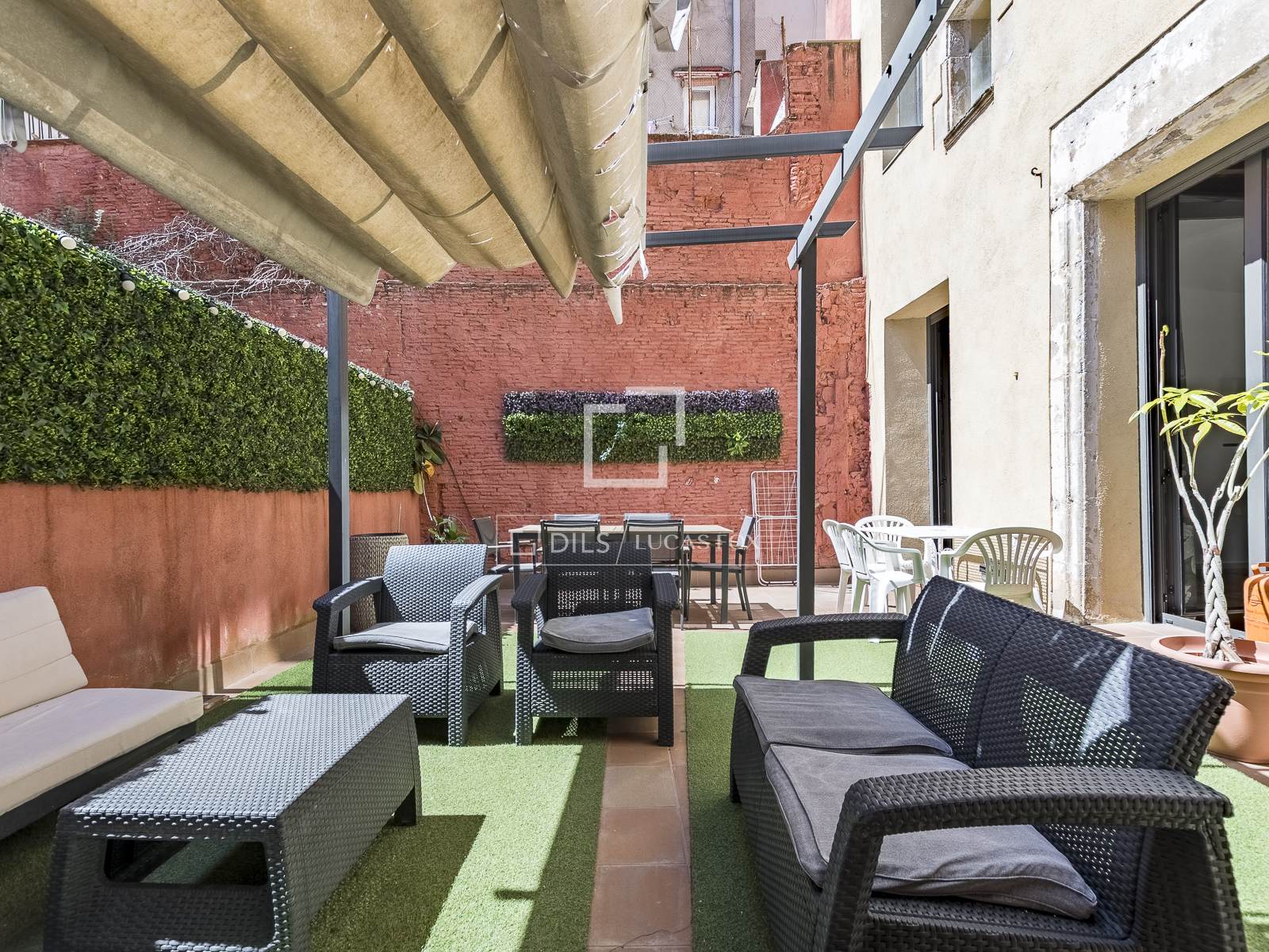 Huoneisto Barcelona, Espanja 2 makuuhuonetta, 75 m2 No. 166335