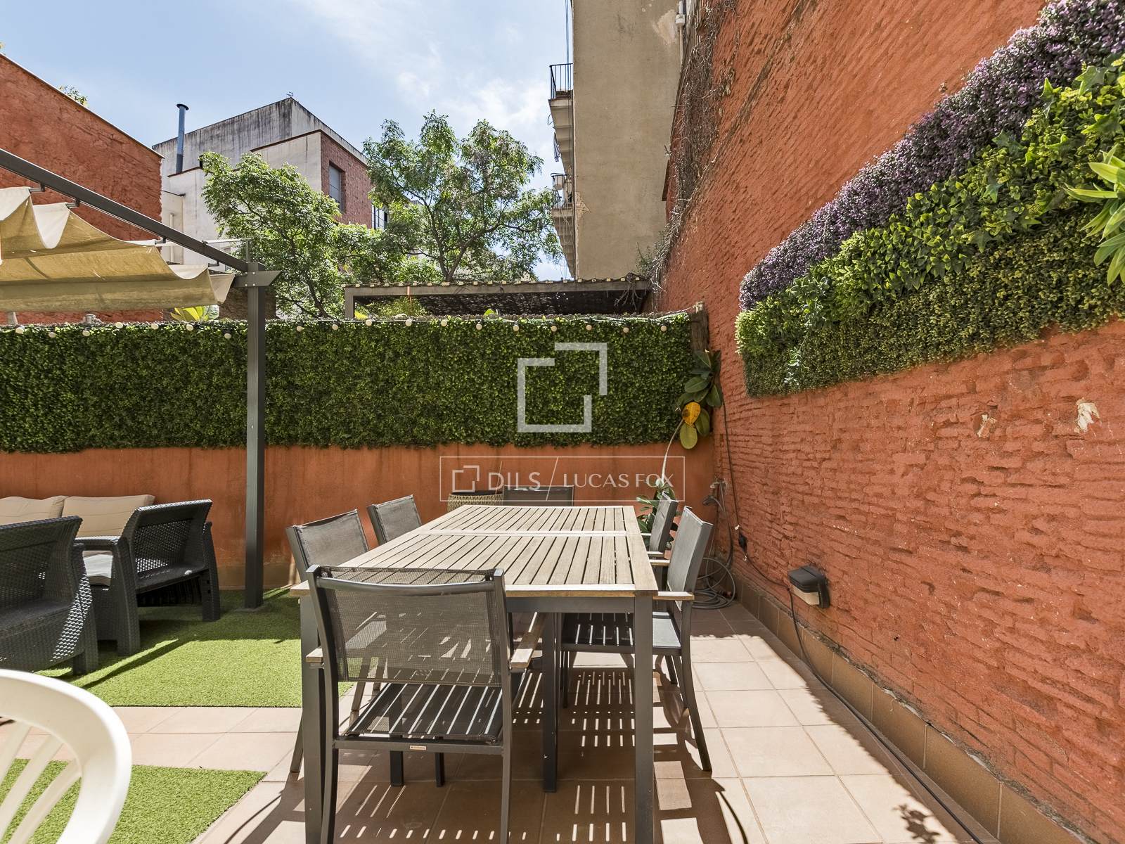 Huoneisto Barcelona, Espanja 2 makuuhuonetta, 75 m2 No. 166335