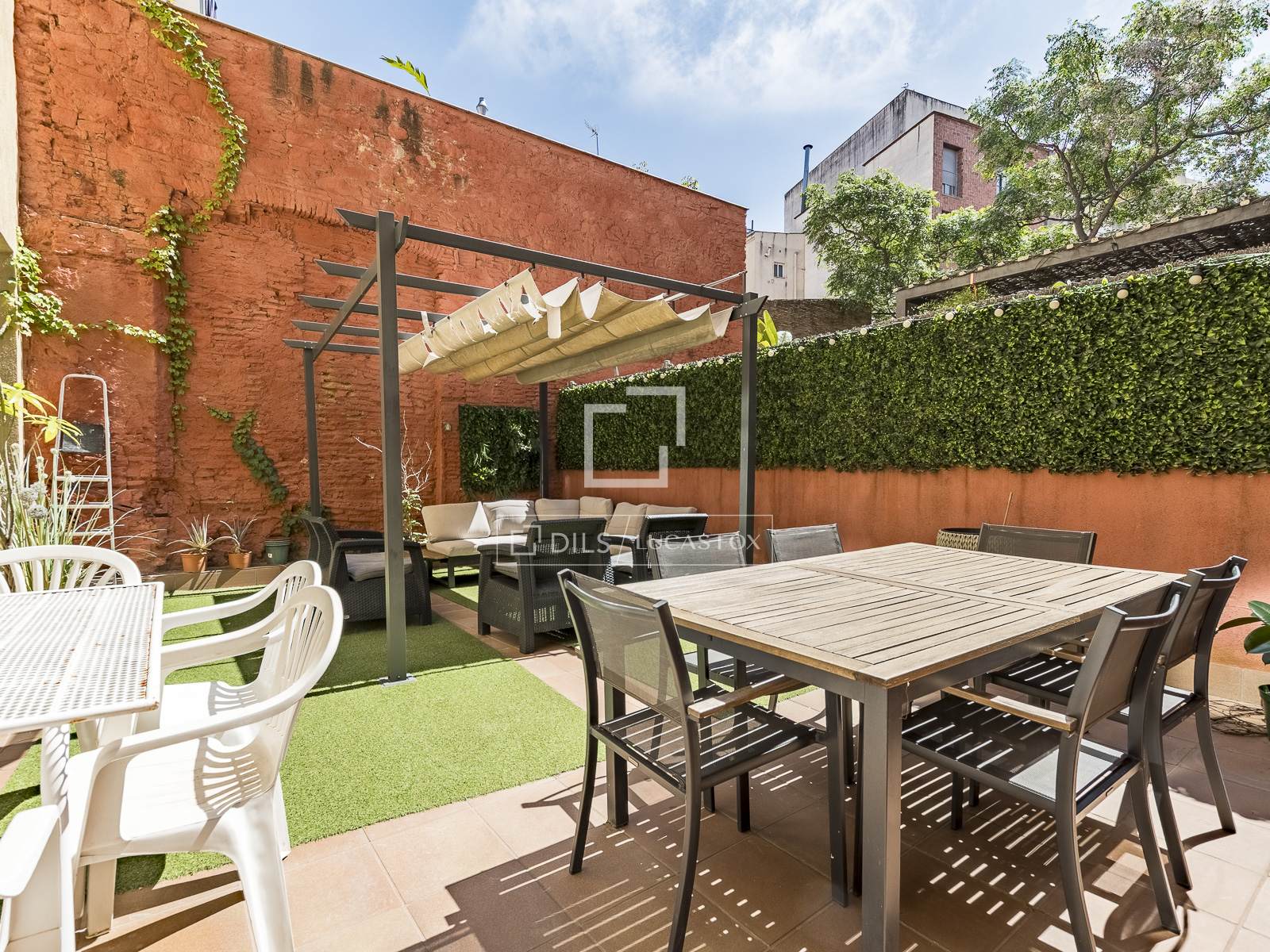 Huoneisto Barcelona, Espanja 2 makuuhuonetta, 75 m2 No. 166335