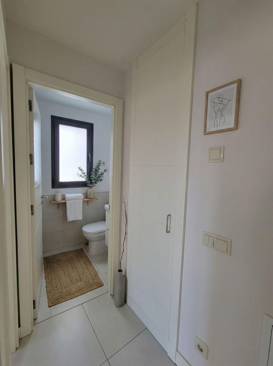 Wohnung in Madrid, Spanien 1 Schlafzimmer, 90 m2 Nr. 180416