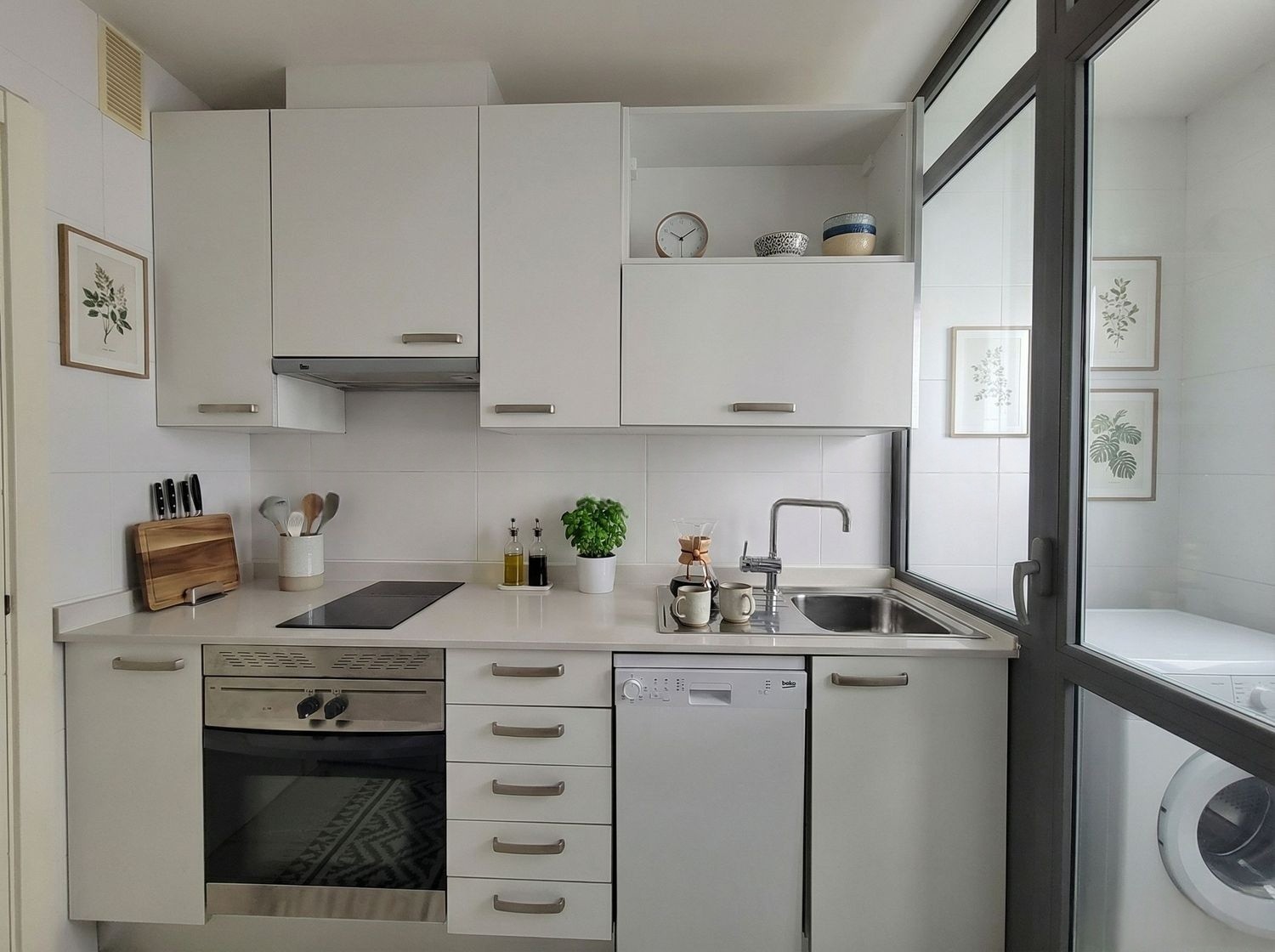 Wohnung in Madrid, Spanien 1 Schlafzimmer, 90 m2 Nr. 180416
