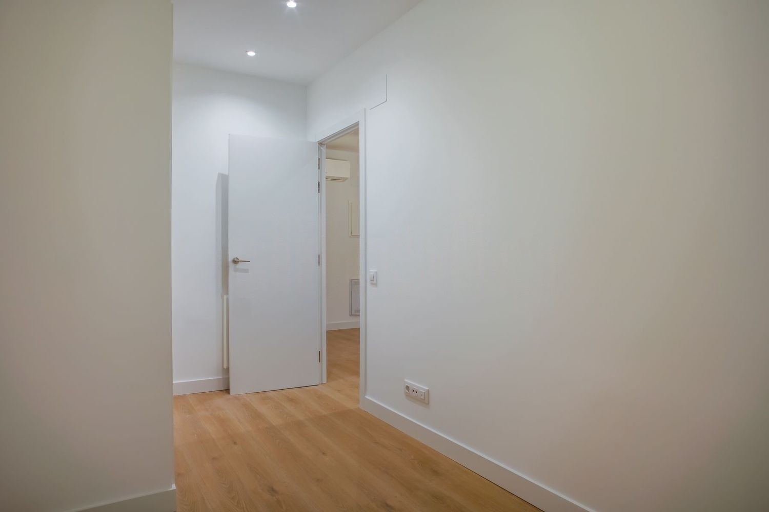 Dzīvoklis Madrid, Spānijā 1 istaba, 43 m2 Nr. 180415