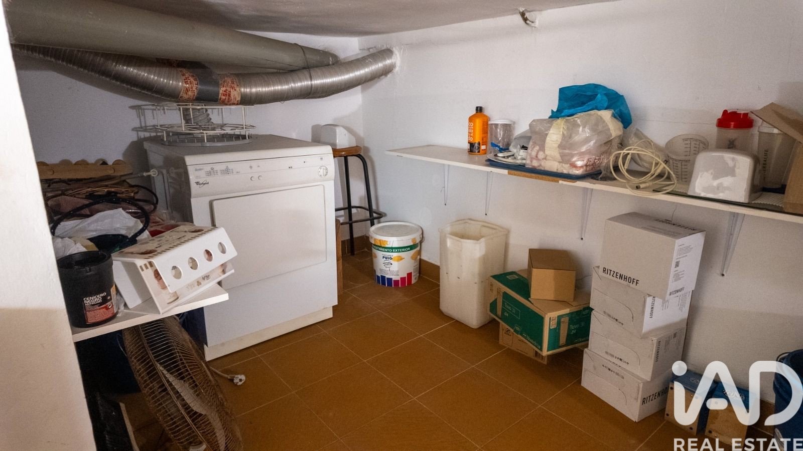 Propiedad comercial en Tavernes de la Valldigna, València, España 61 m2 No. 187677