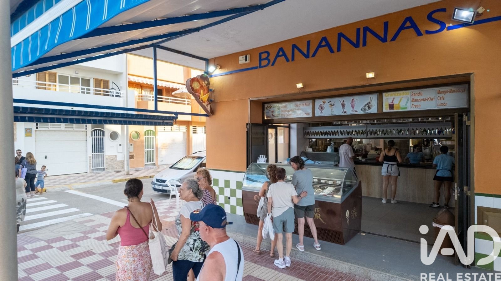 Propiedad comercial en Tavernes de la Valldigna, València, España 61 m2 No. 187677