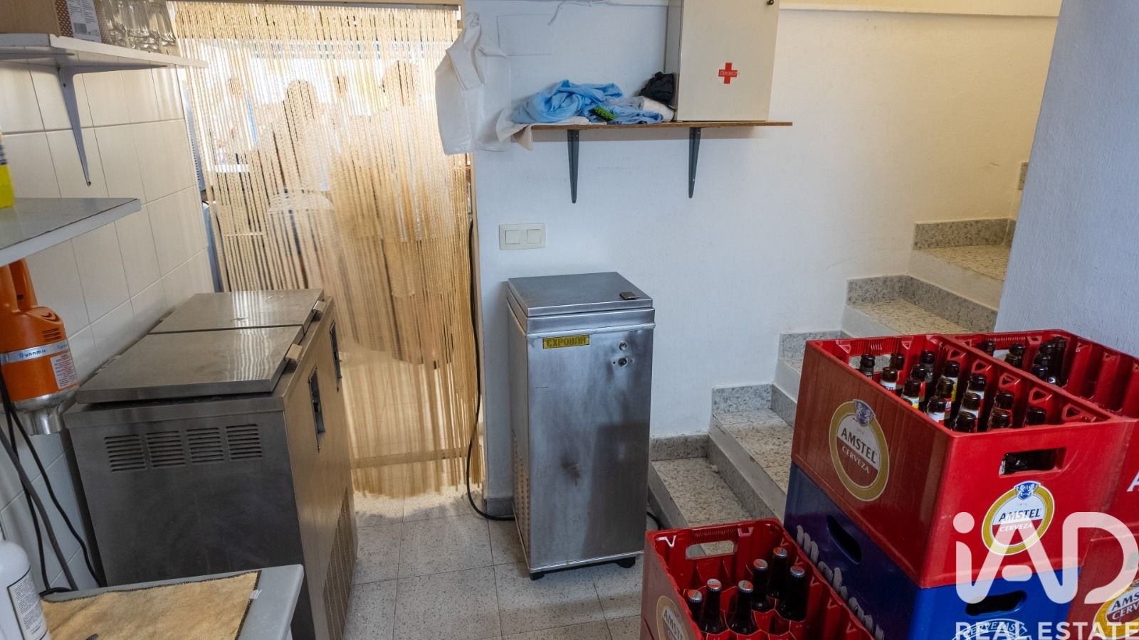 Propiedad comercial en Tavernes de la Valldigna, València, España 61 m2 No. 187677