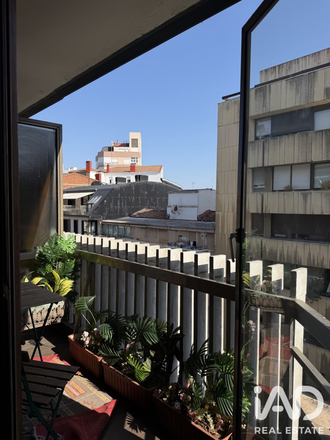 Apartment à Leon, Espagne 4 chambres, 144 m2 No. 194376