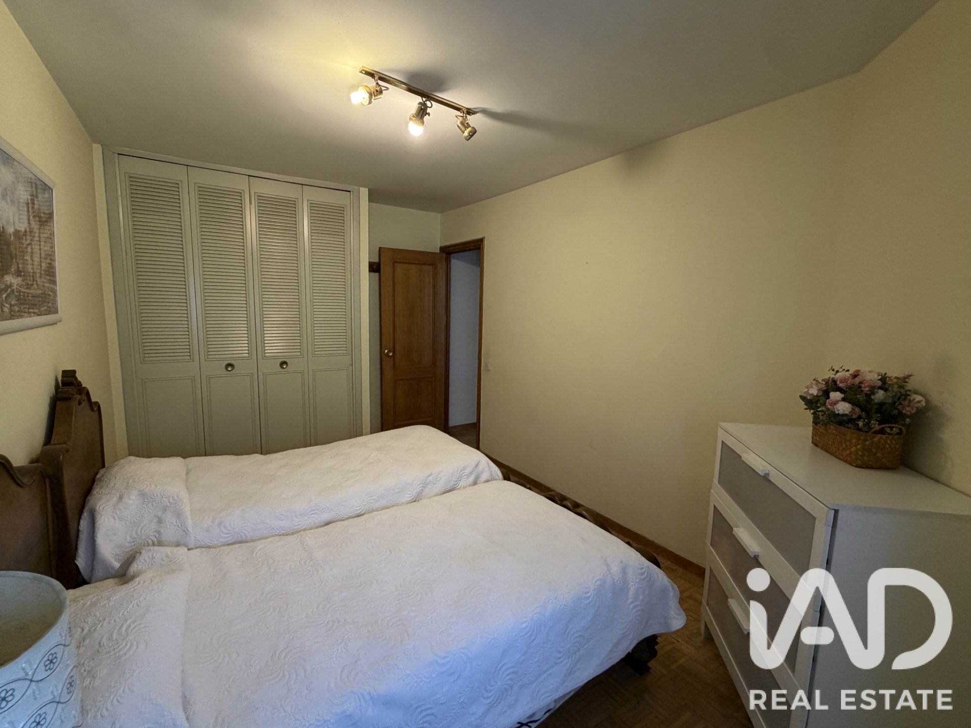 Apartment à Leon, Espagne 4 chambres, 144 m2 No. 194376