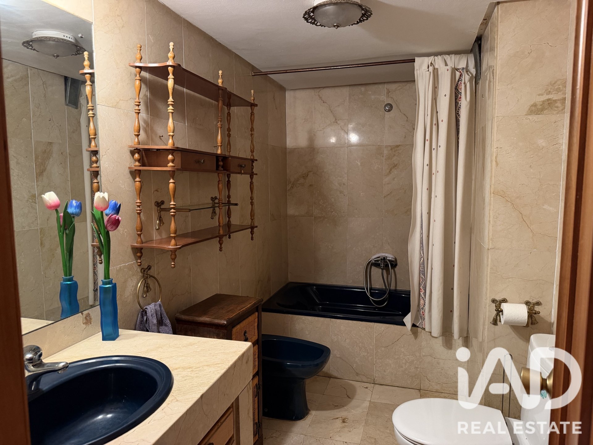 Apartment à Leon, Espagne 4 chambres, 144 m2 No. 194376