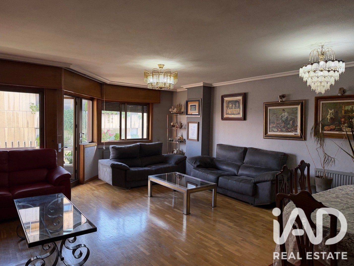 Apartment à Leon, Espagne 4 chambres, 144 m2 No. 194376