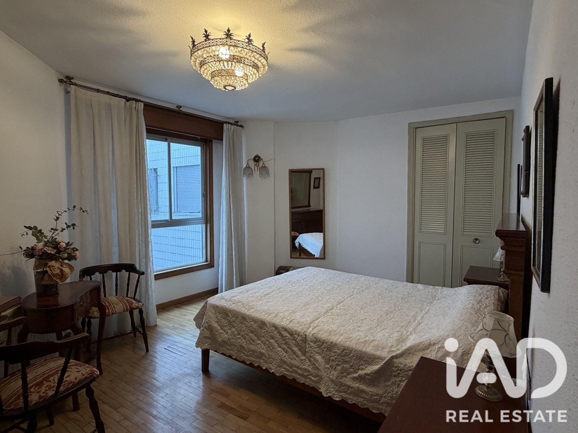 Apartment à Leon, Espagne 4 chambres, 144 m2 No. 194376