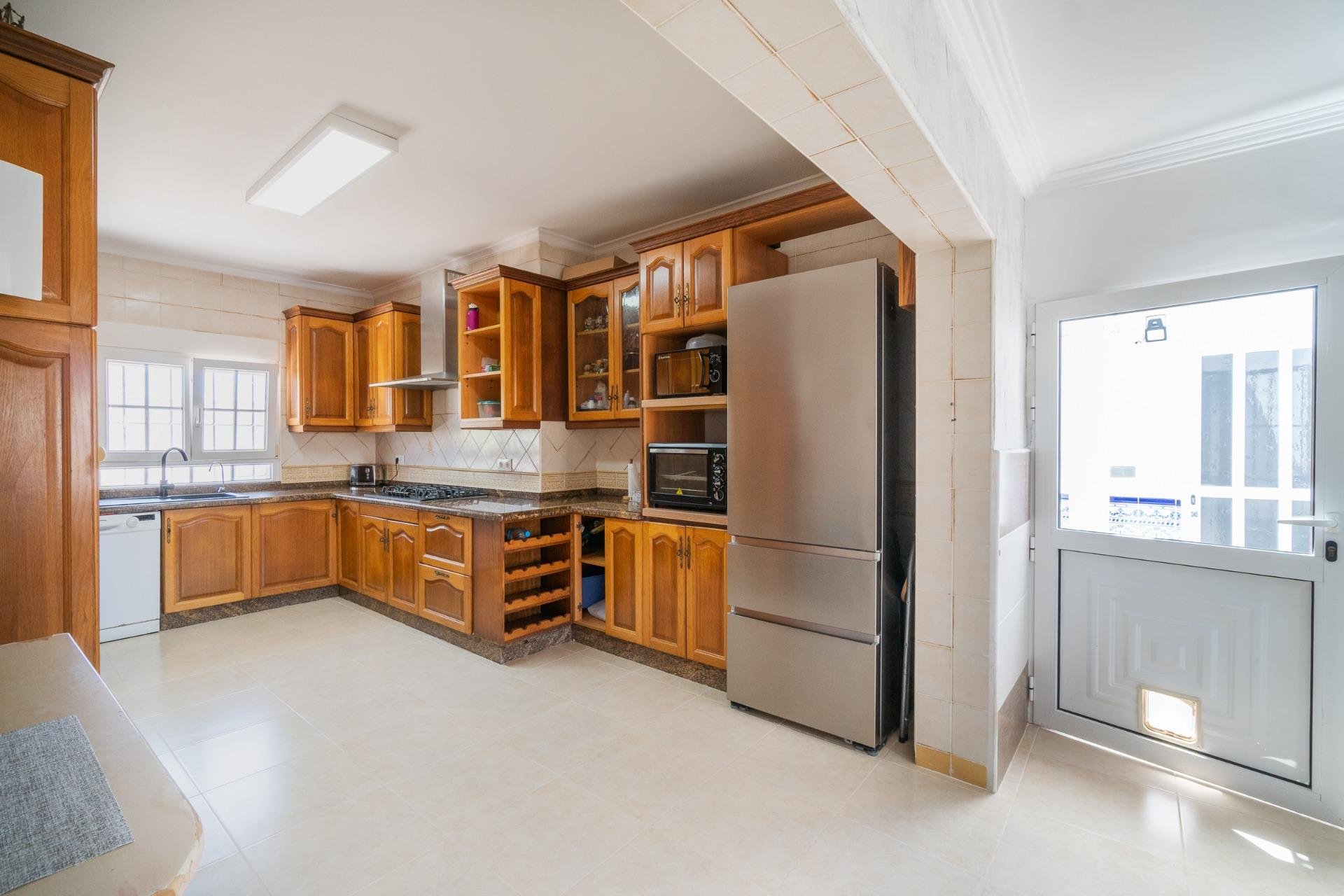 Villa à Torrevieja, Alicante, Espagne 4 chambres, 159 m2 No. 189434