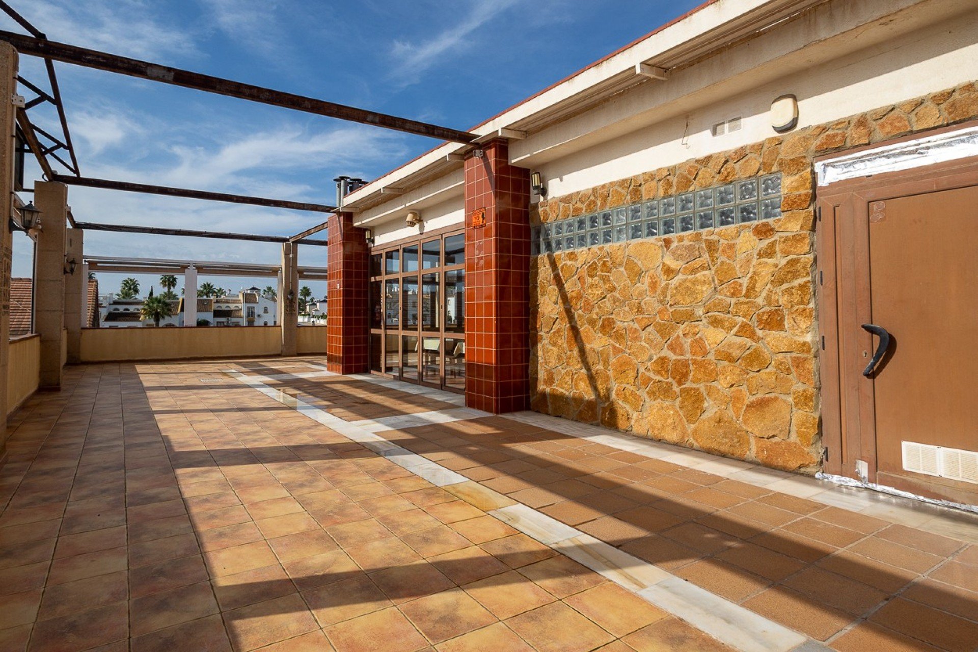 Gewerbeimmobilien in Los Dolses, Alicante, Spanien 1 Schlafzimmer, 172 m2 Nr. 140649