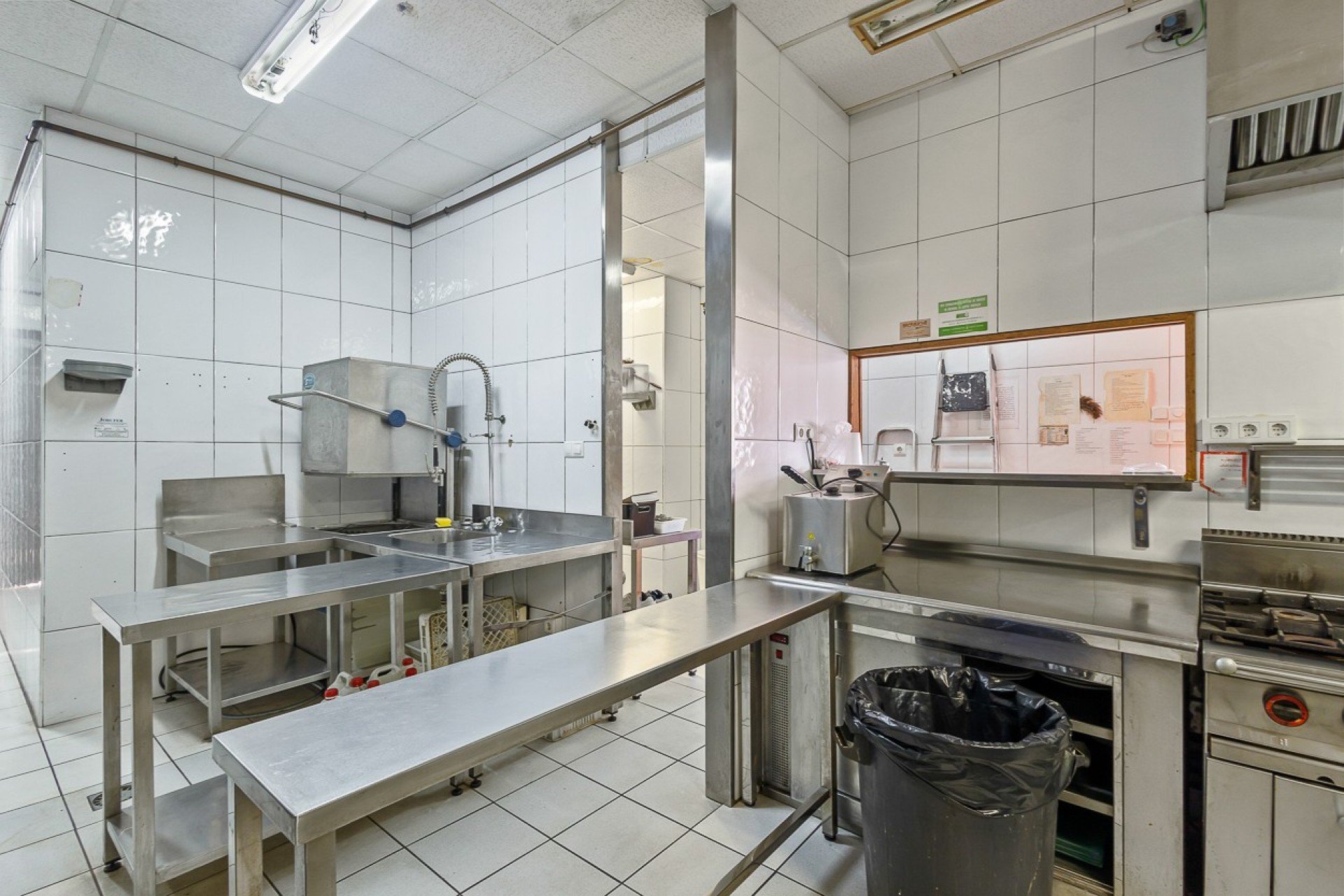 Gewerbeimmobilien in Los Dolses, Alicante, Spanien 1 Schlafzimmer, 172 m2 Nr. 140649